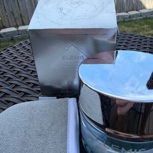 ELEMIS Silver and Blue Skincare Mask